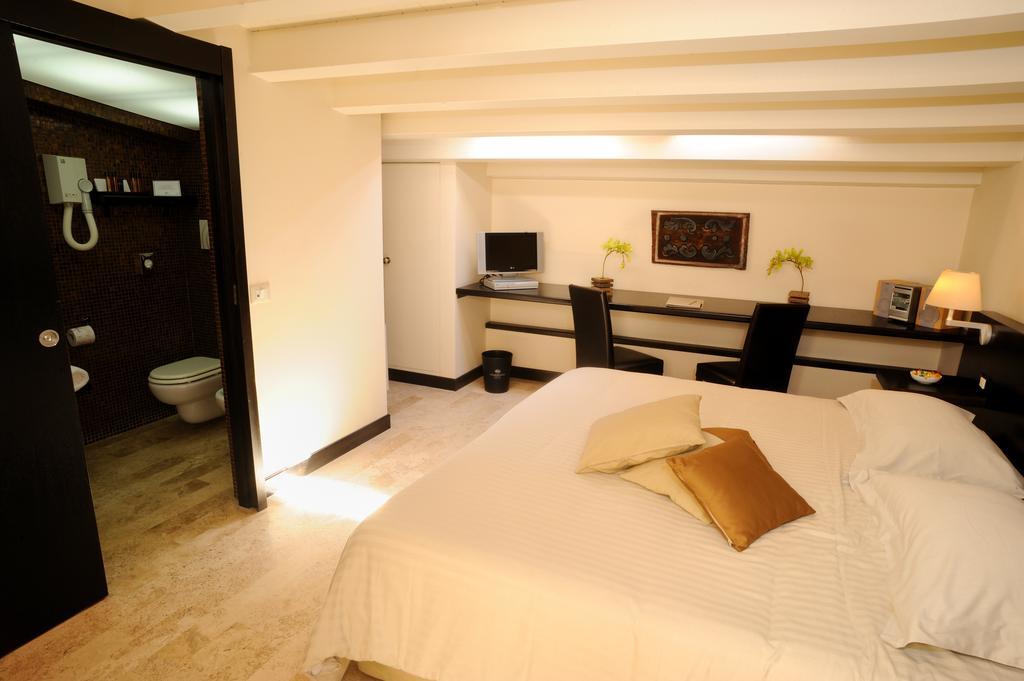 Ucciardhome Hotel Palermo Luaran gambar